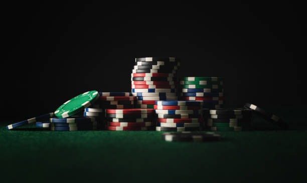 jokiqq app interface showing live football markets and live-dealer tables on Android and iOS